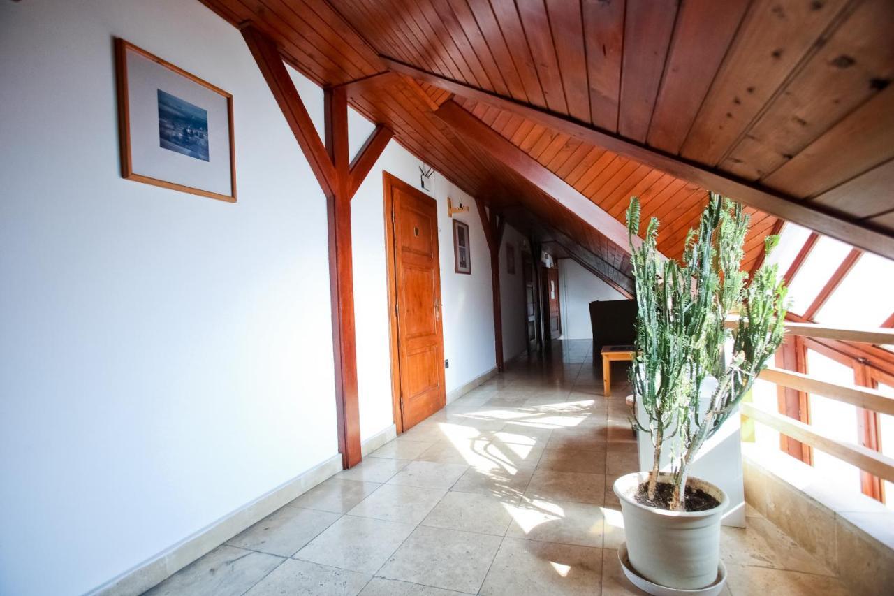 Lenau Ház Pécs Exterior foto